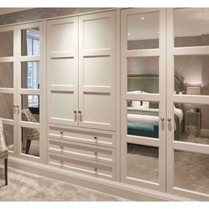 AYNALI GİYSİ DOLABI